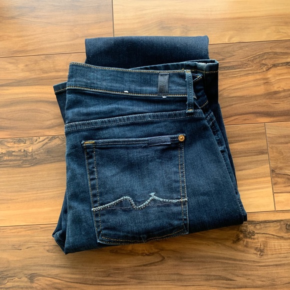 7 For All Mankind Denim - 🎉 7 For all Mankind Kaylie flare leg jeans 31